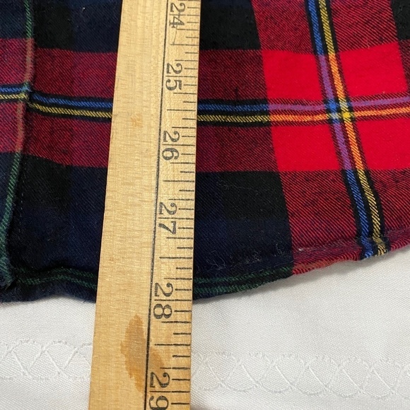 Ochenta Women's Red Plaid Button‎ Up Long Sleeve Shirt - Picture 9 of 11